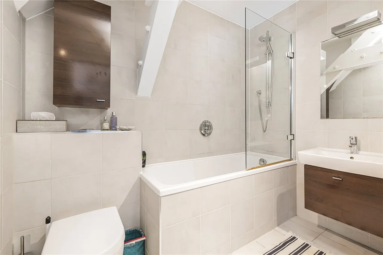 Bagleys Lane, Fulham, London, SW6, photo 9
