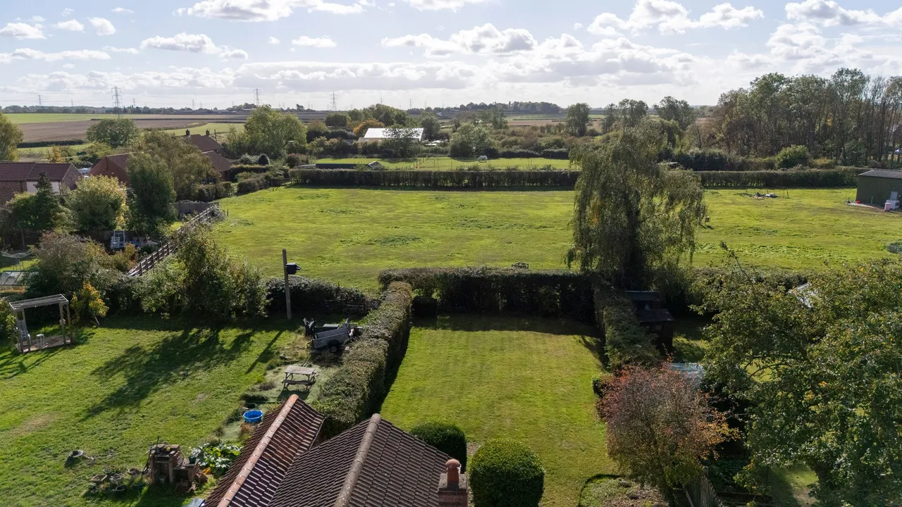 Main Street, Laneham, DN22, photo 15
