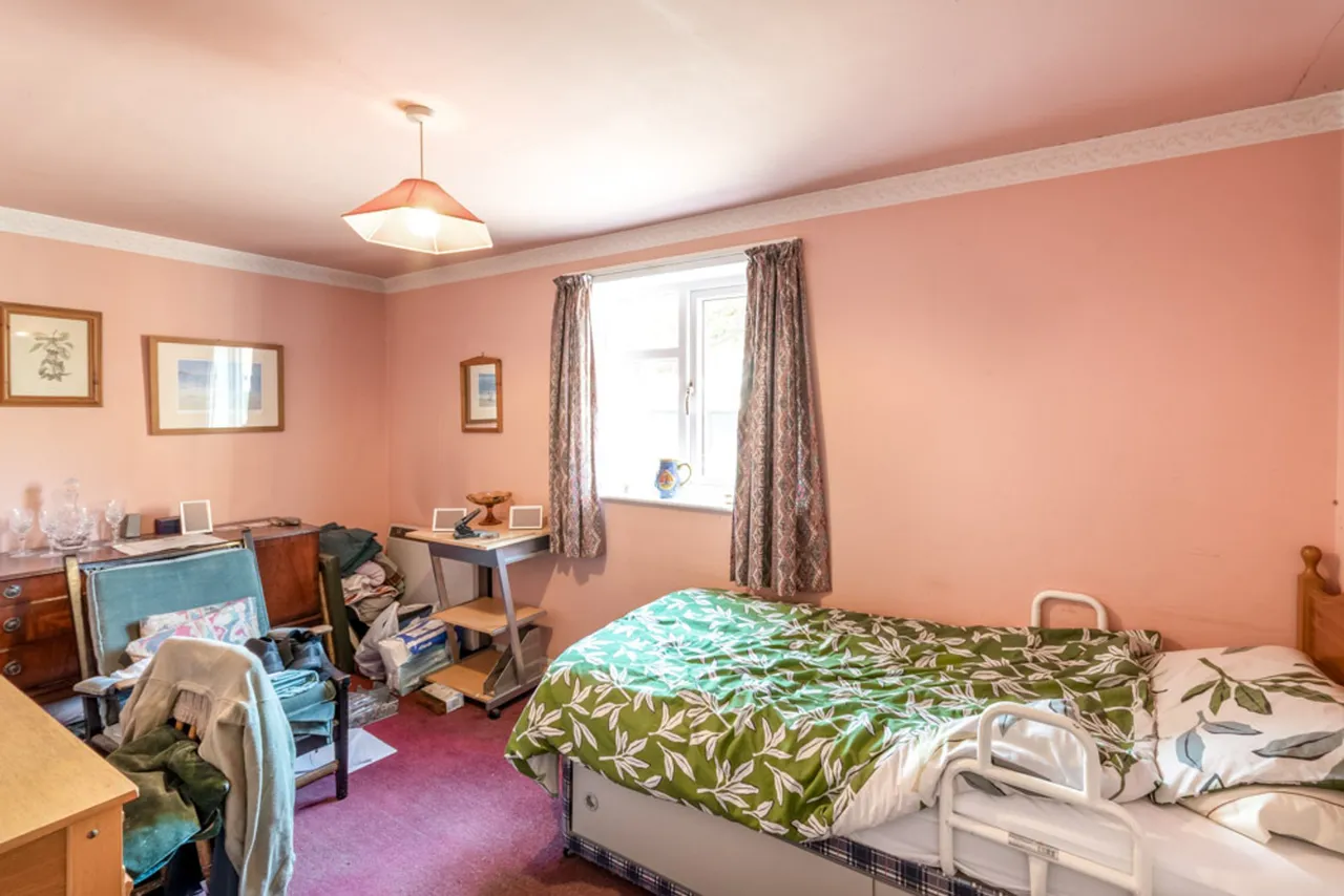 Main Street, Laneham, DN22, photo 5