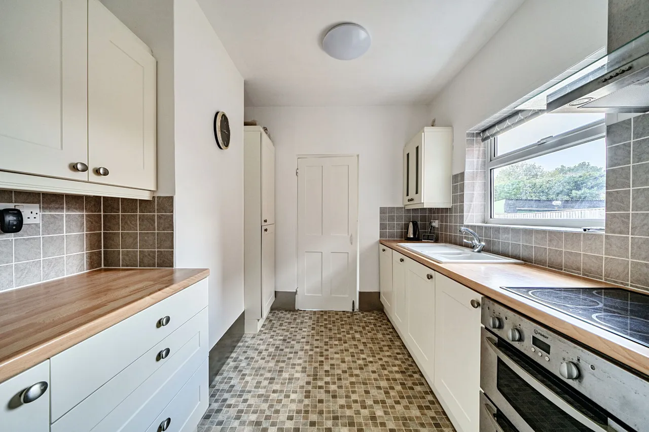 The Terrace, Knowl Hill, RG10, photo 17