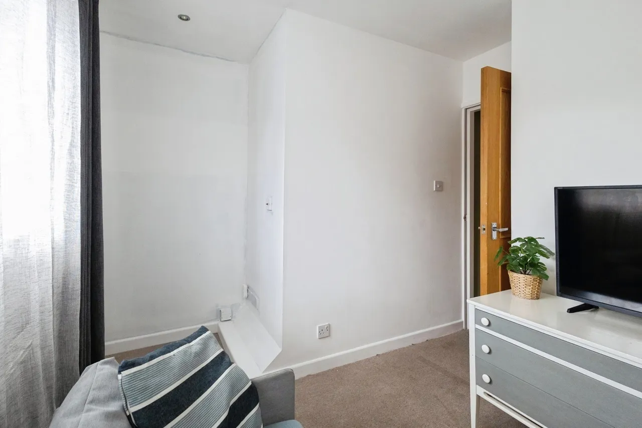 Anglesey Road, ASHTON-UNDER-LYNE, Lancashire, OL7, photo 11