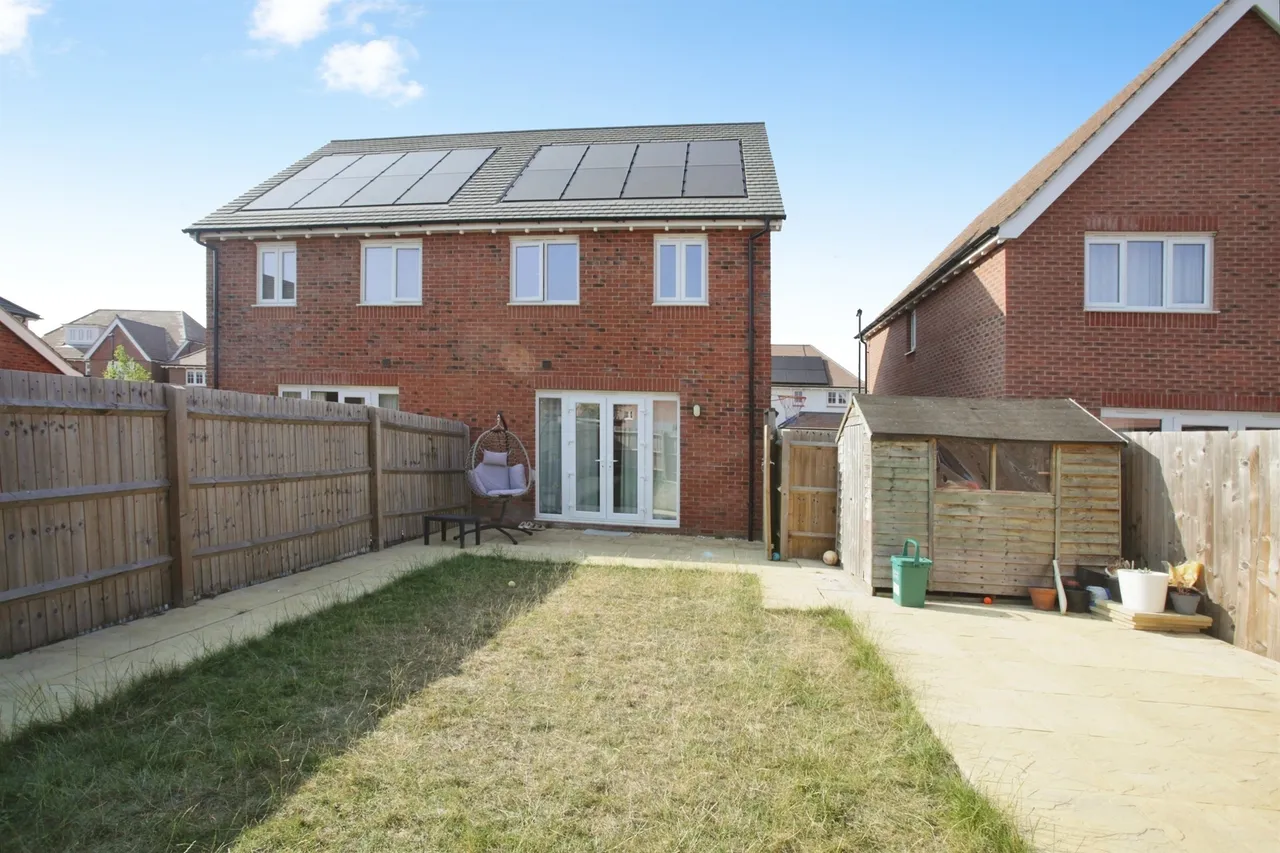 Great Brook Ground, Houlton, CV23, photo 11