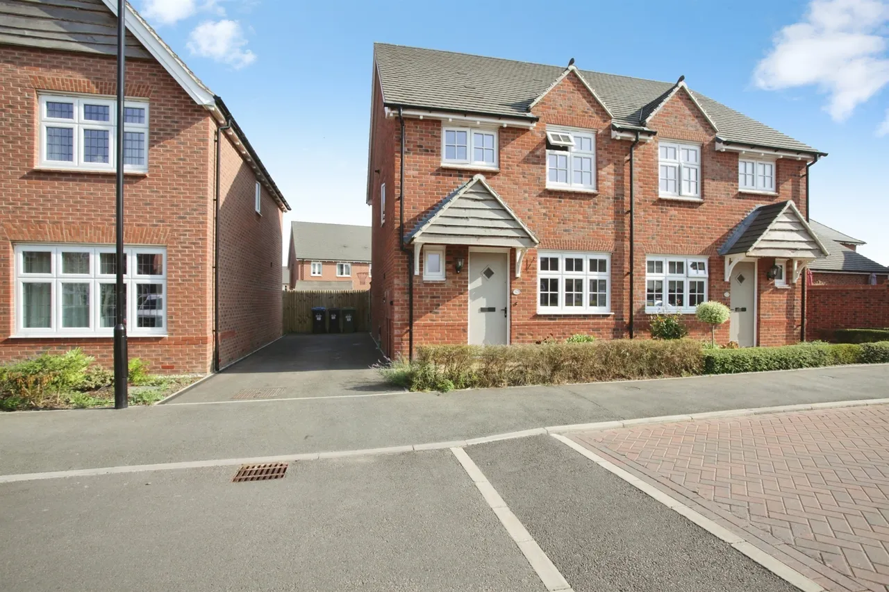 Great Brook Ground, Houlton, CV23, photo 20