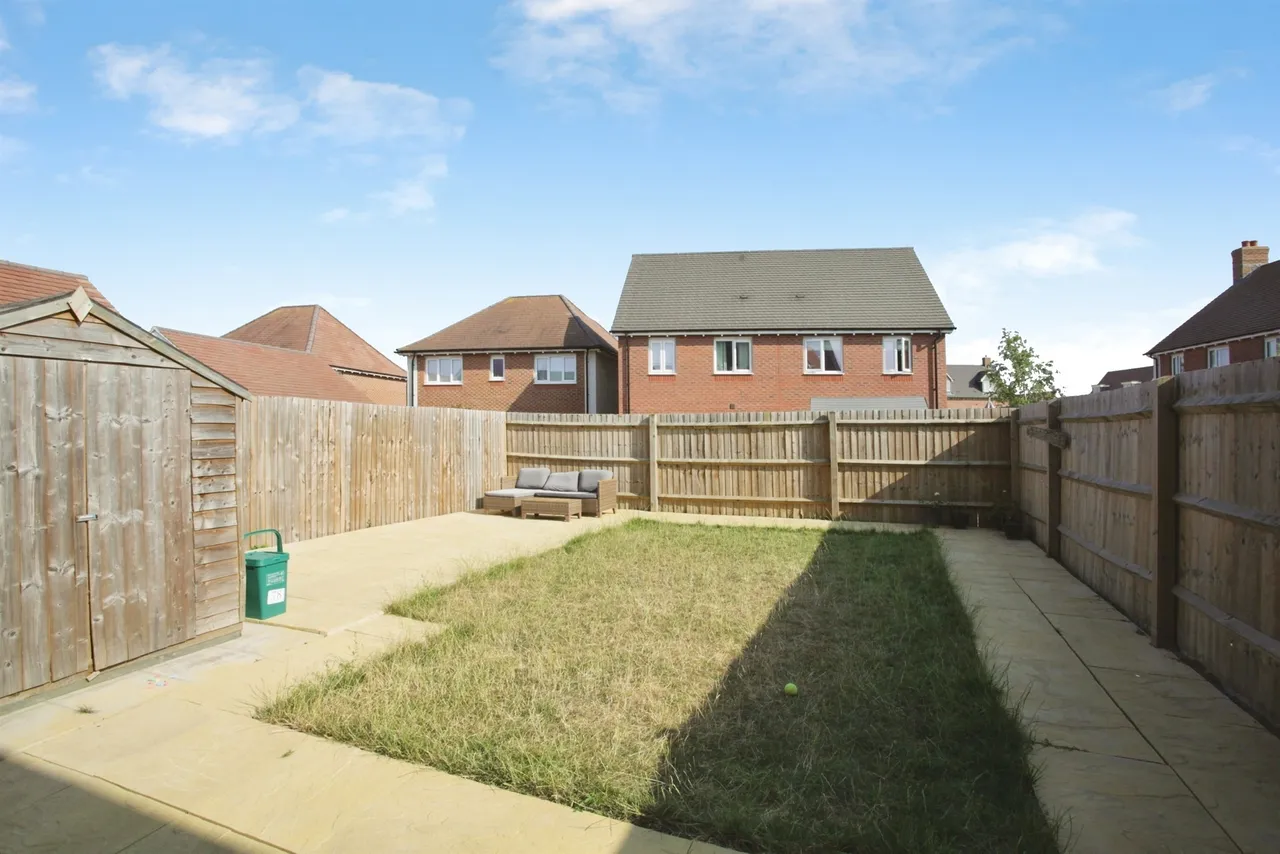 Great Brook Ground, Houlton, CV23, photo 12