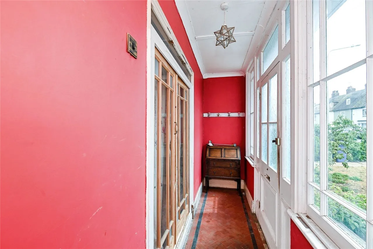 High Street, Queenborough, ME11, photo 15