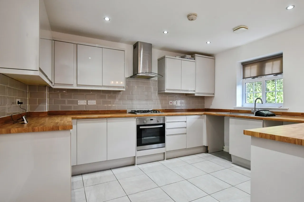Sycamore Lane, Pontardawe, SA8, photo 3