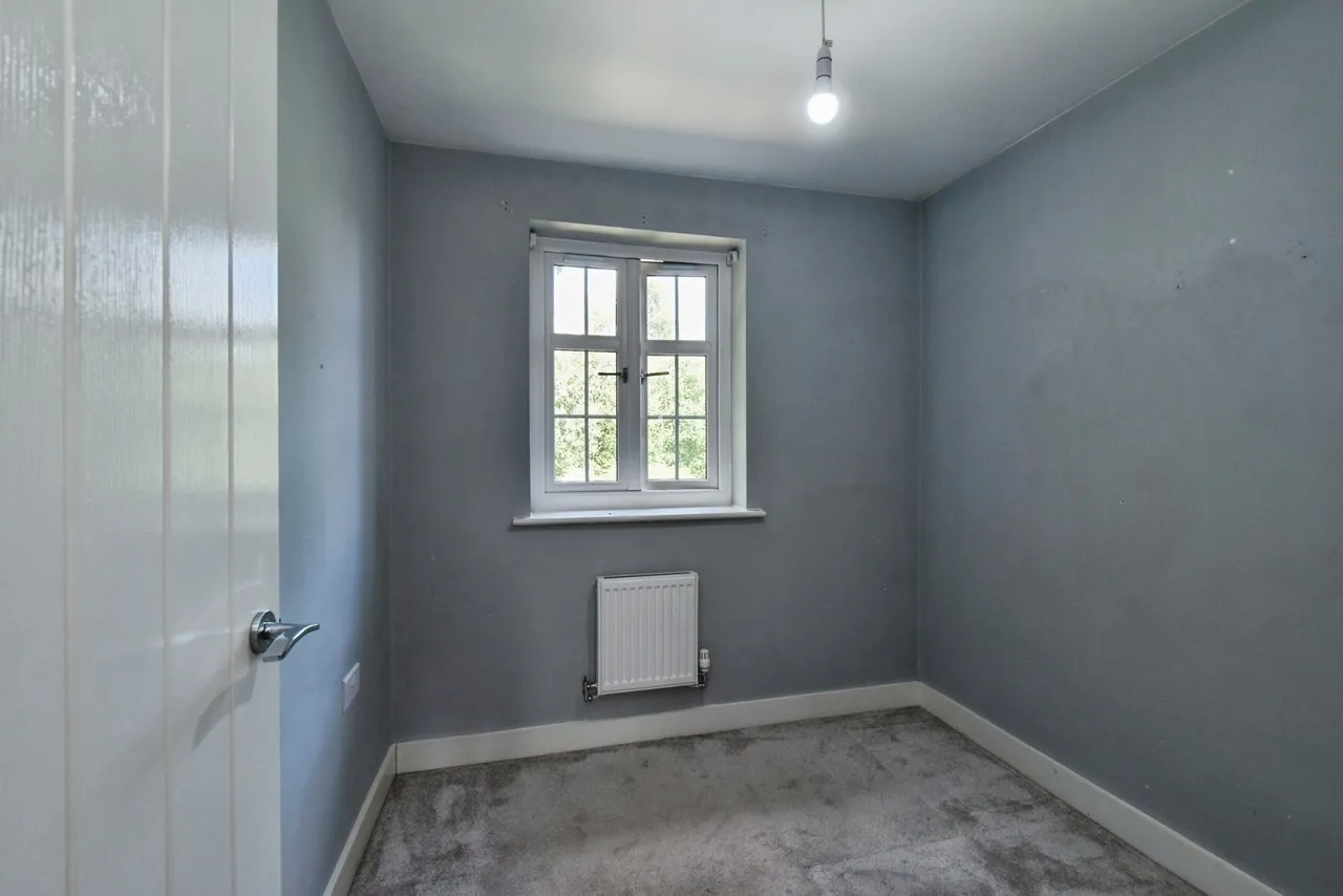 Sycamore Lane, Pontardawe, SA8, photo 13