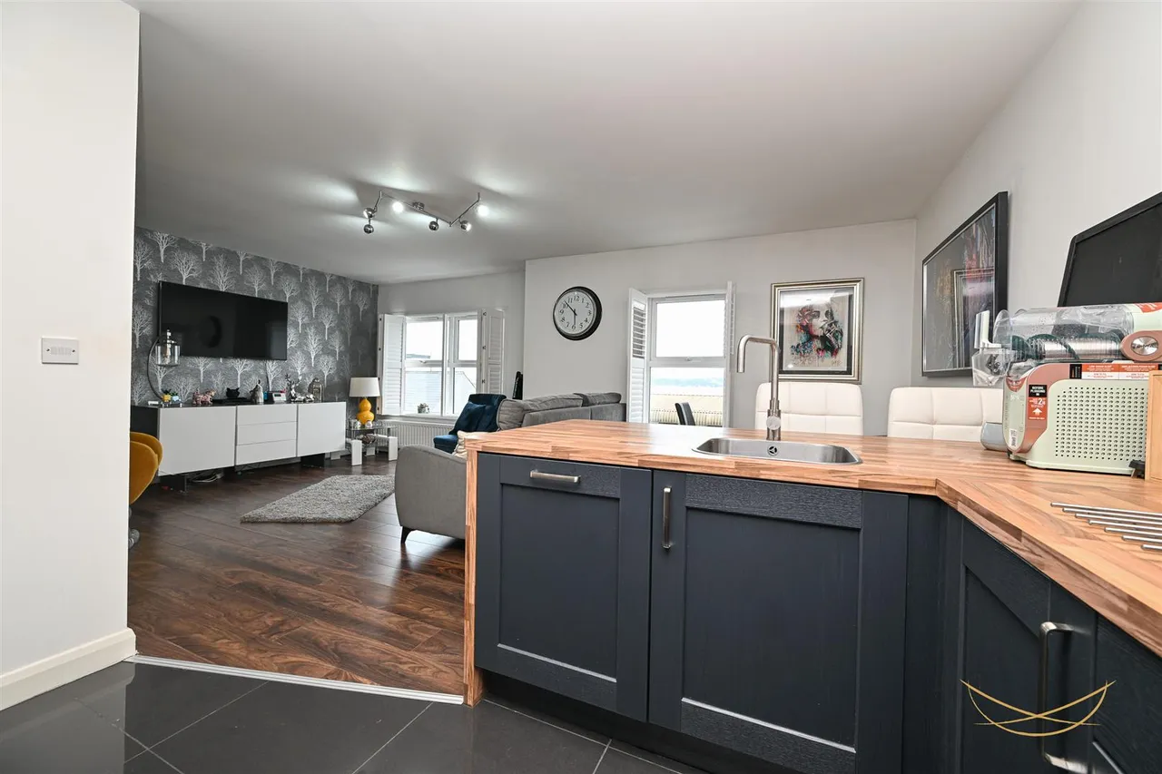 Loughshore Courtyard, Newtownabbey, BT37, photo 15