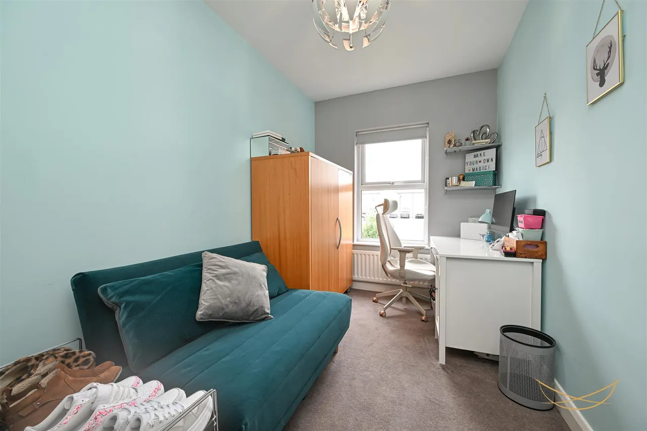 Loughshore Courtyard, Newtownabbey, BT37, photo 22