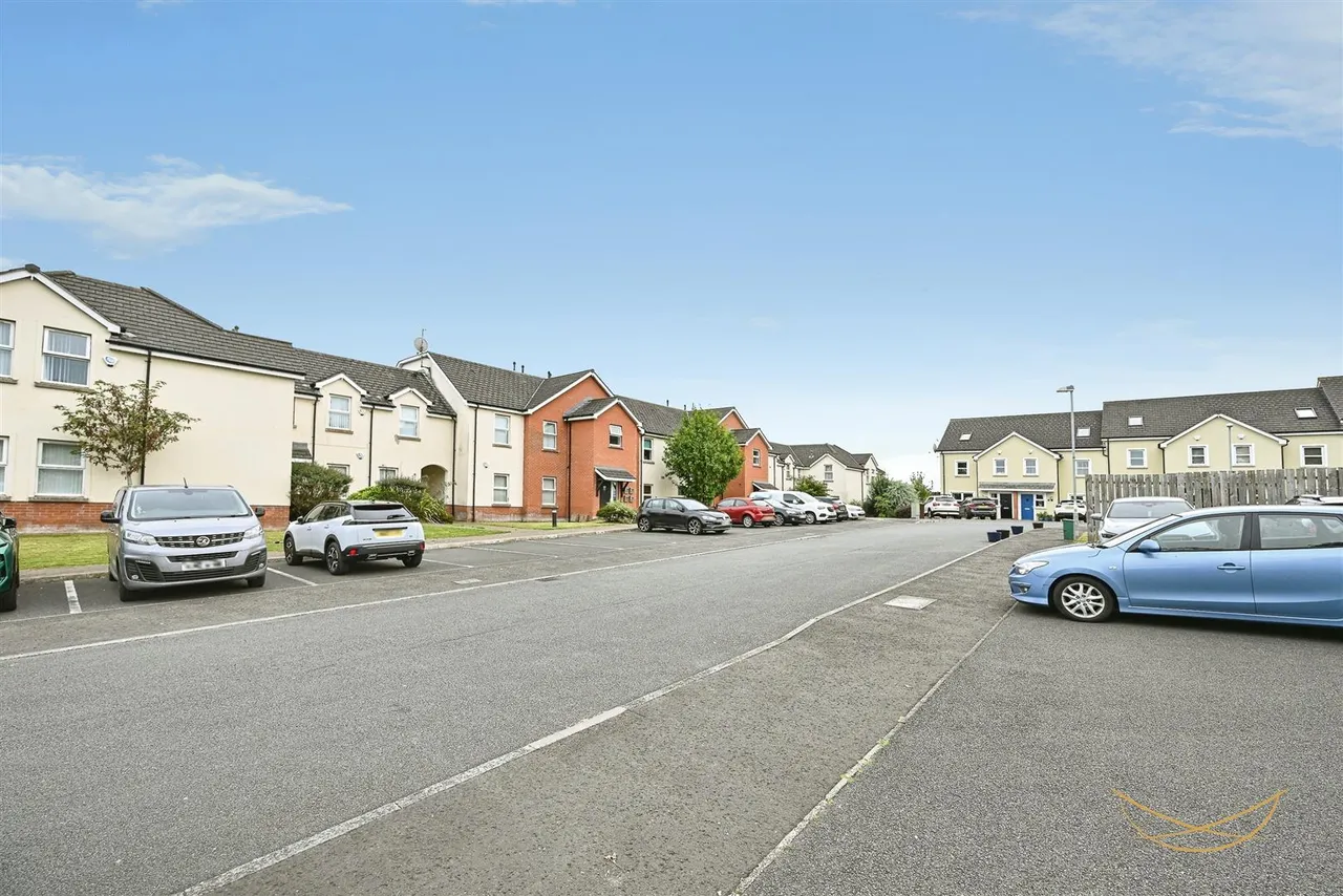 Loughshore Courtyard, Newtownabbey, BT37, photo 30