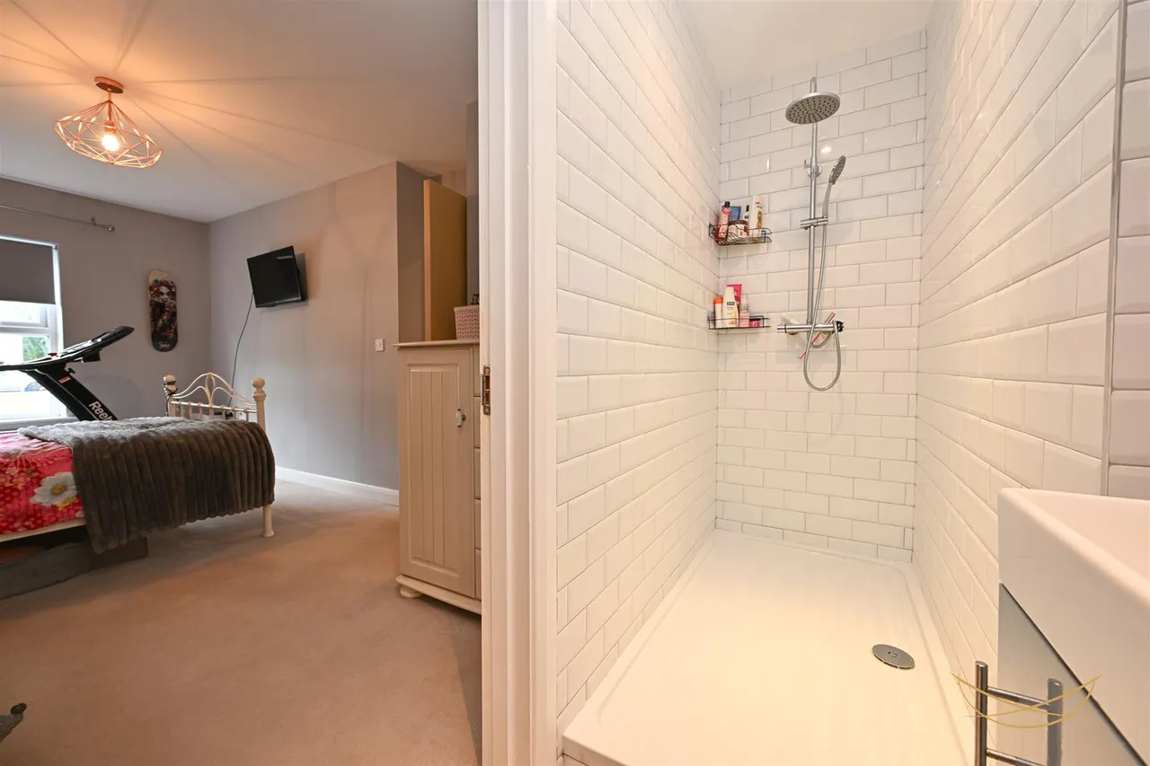 Loughshore Courtyard, Newtownabbey, BT37, photo 20