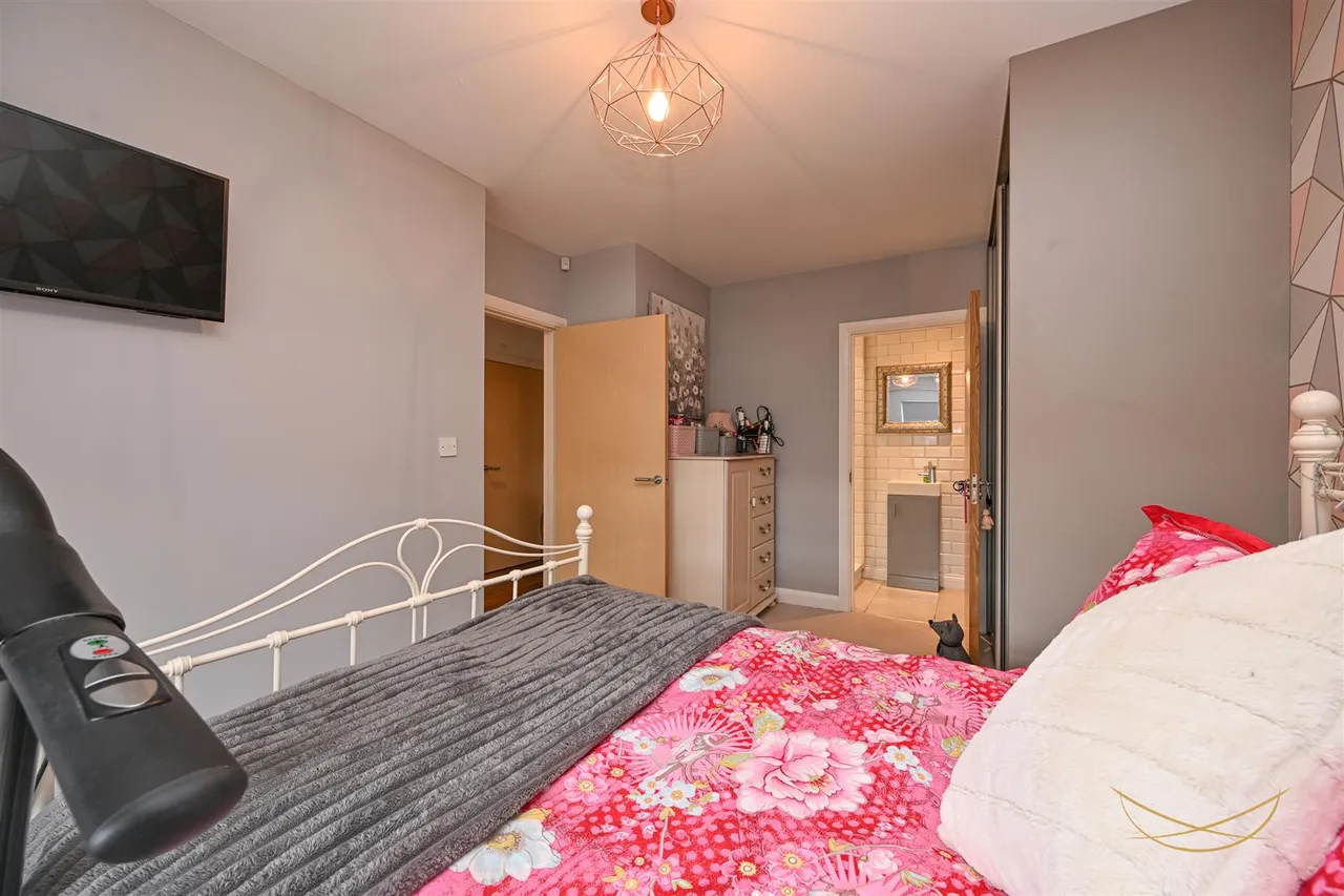 Loughshore Courtyard, Newtownabbey, BT37, photo 19