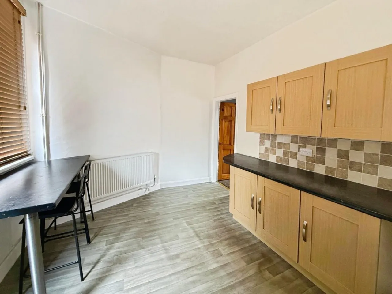 Firs Lane, Leigh, WN7, photo 6