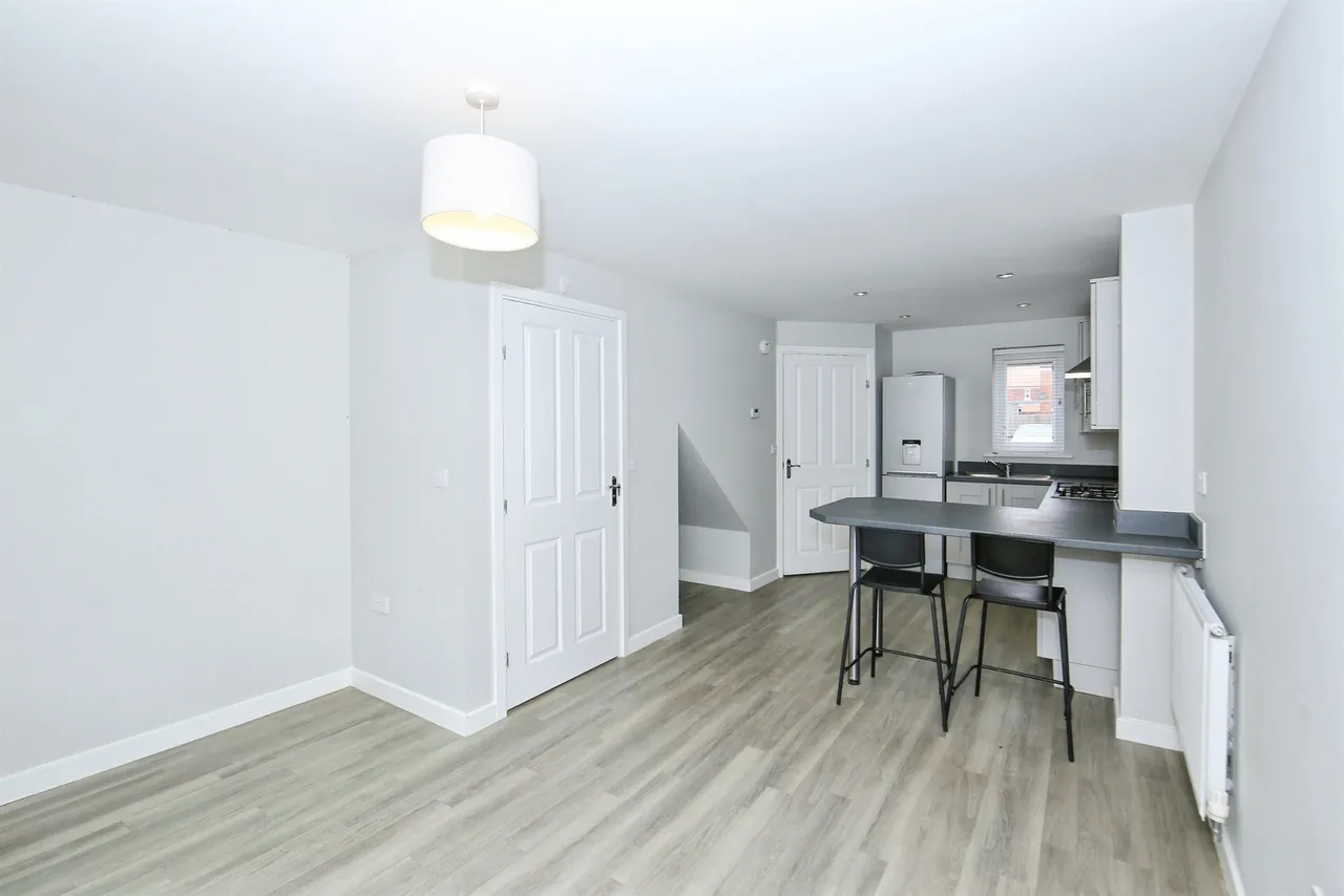 Logan Mews, Peterborough, PE7, photo 5
