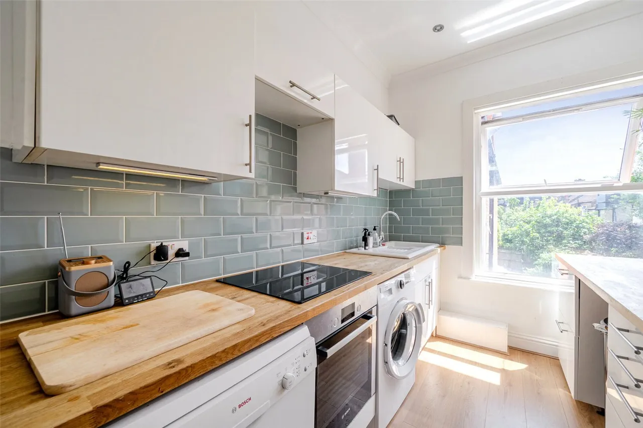 Woolstone Road, SE23, photo 10