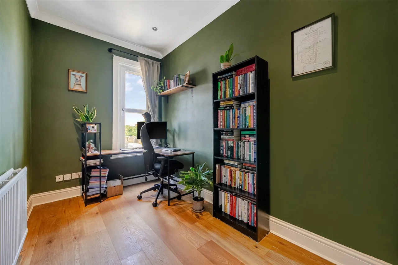 Woolstone Road, SE23, photo 8