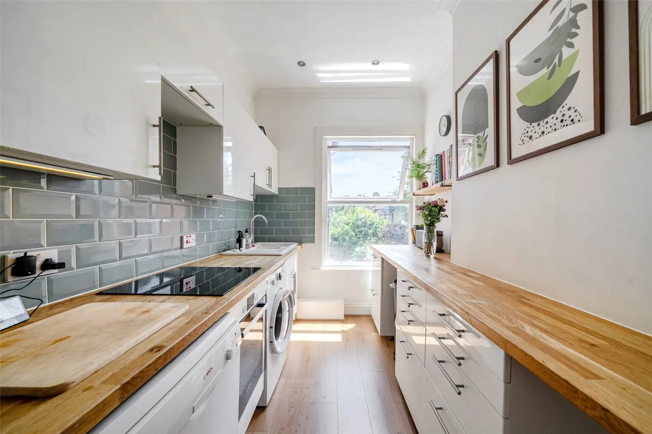 Woolstone Road, SE23, photo 11