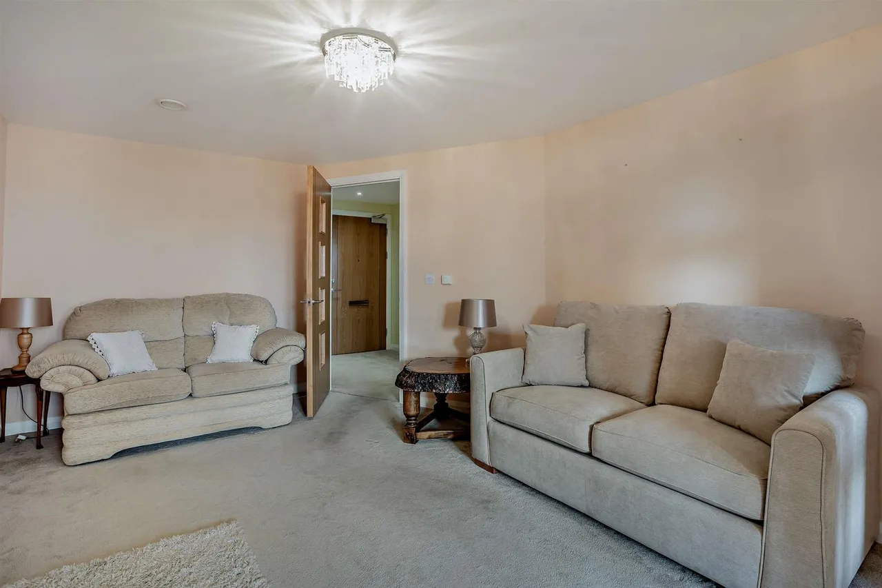 Bradburns Lane, Hartford, CW8, photo 18