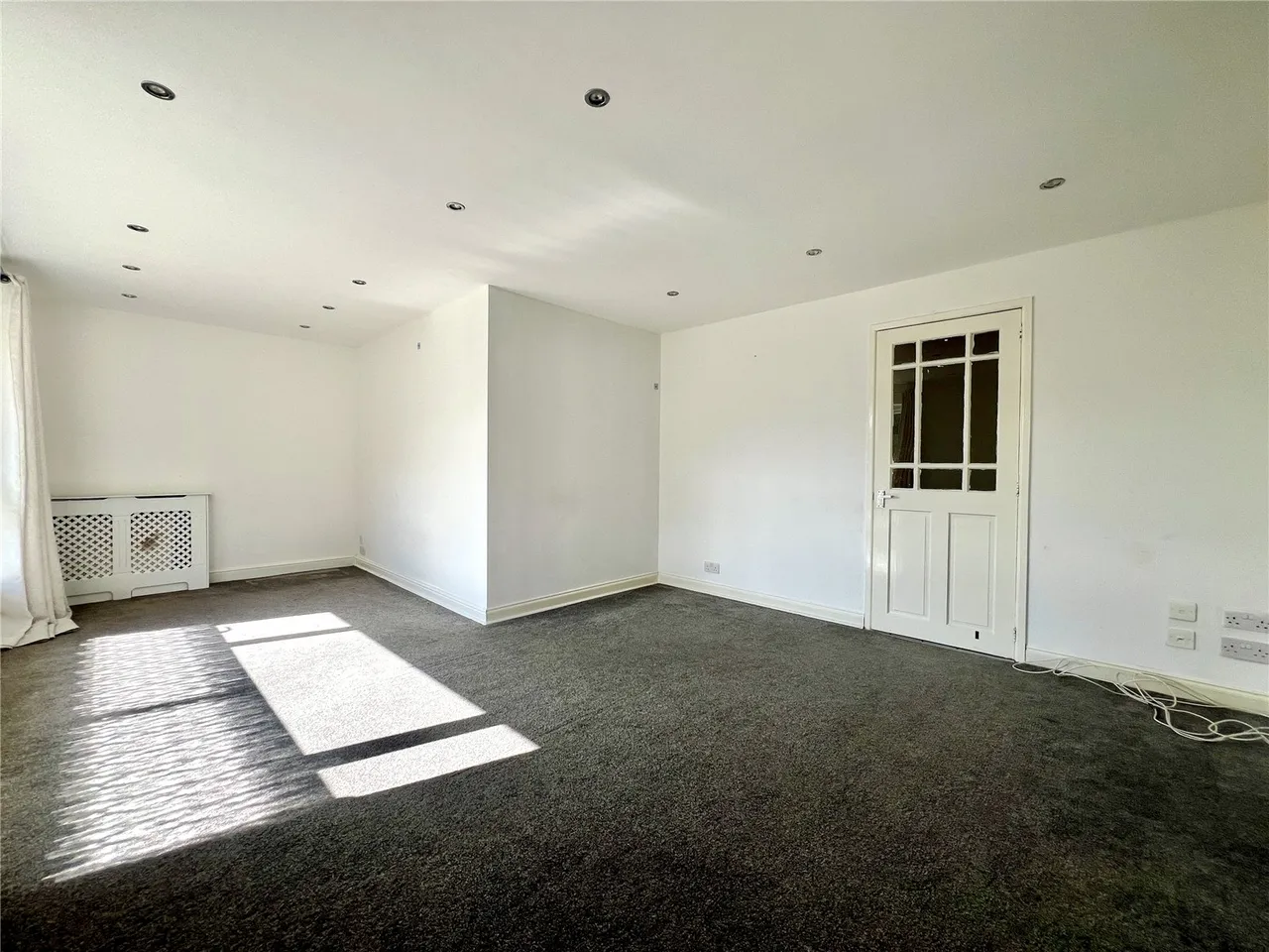 Broad Street, Guildford, GU3, photo 2