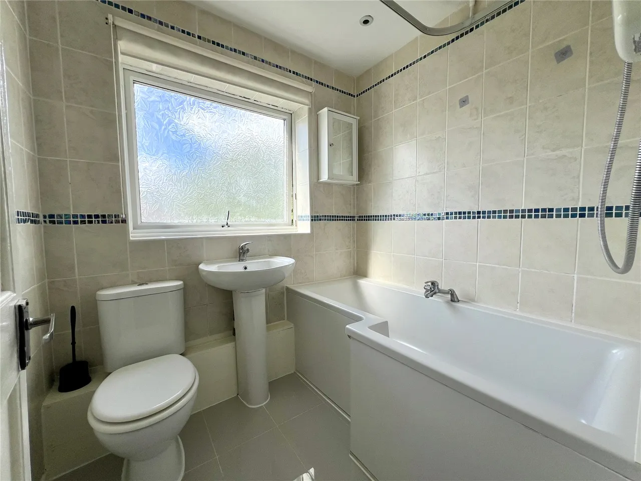 Broad Street, Guildford, GU3, photo 5