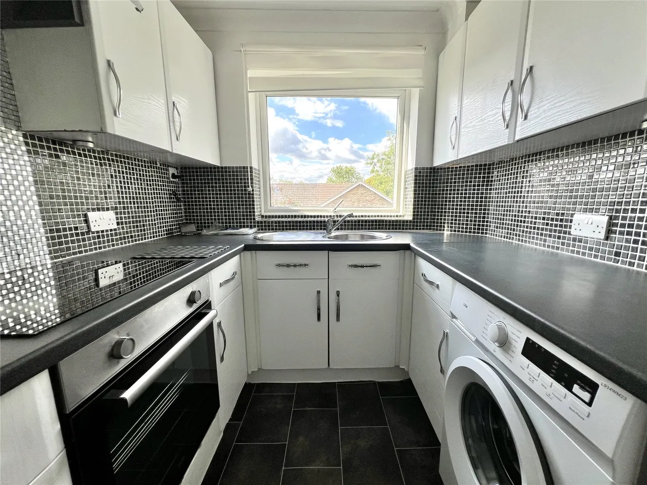 Broad Street, Guildford, GU3, photo 12