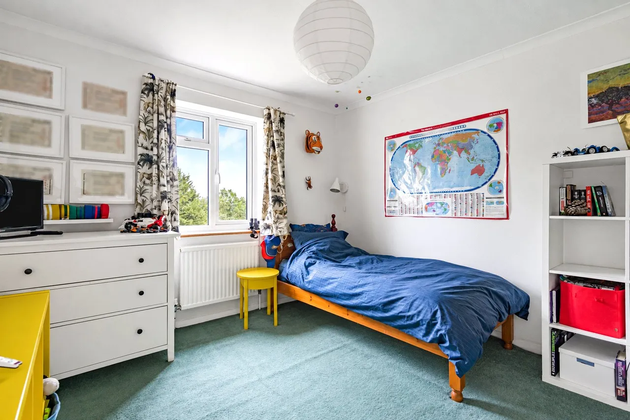 Wrecclesham Hill, Wrecclesham, GU10, photo 9