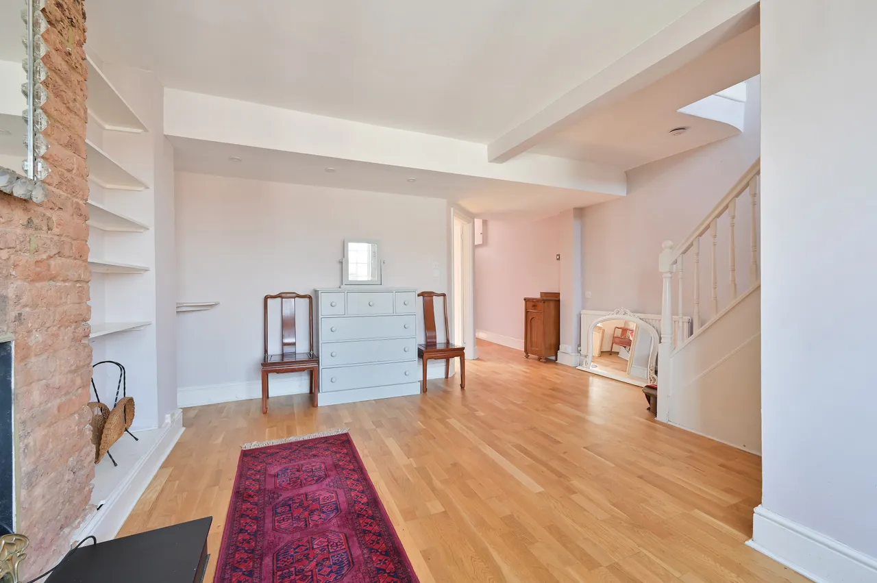 21 Wellington Terrace, Harrow, photo 3