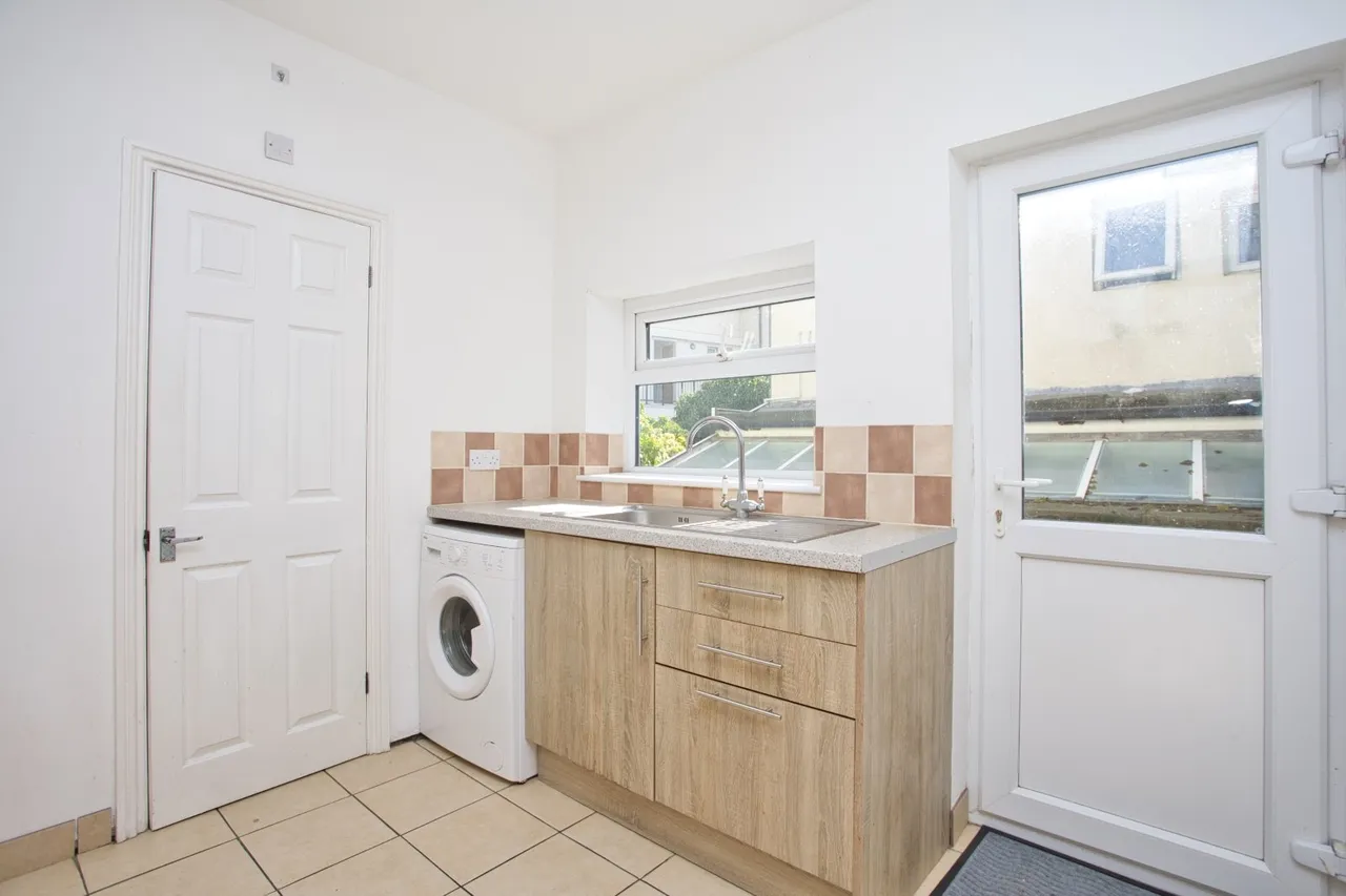 London Street, Folkestone, CT20, photo 9