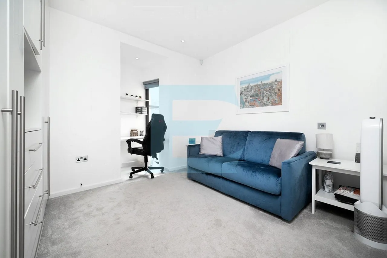 Grenville Place, Mill Hill, NW7, photo 8