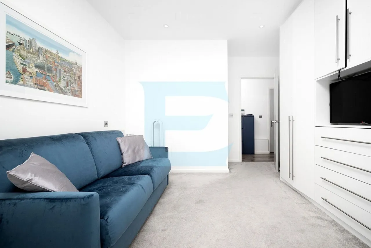 Grenville Place, Mill Hill, NW7, photo 15