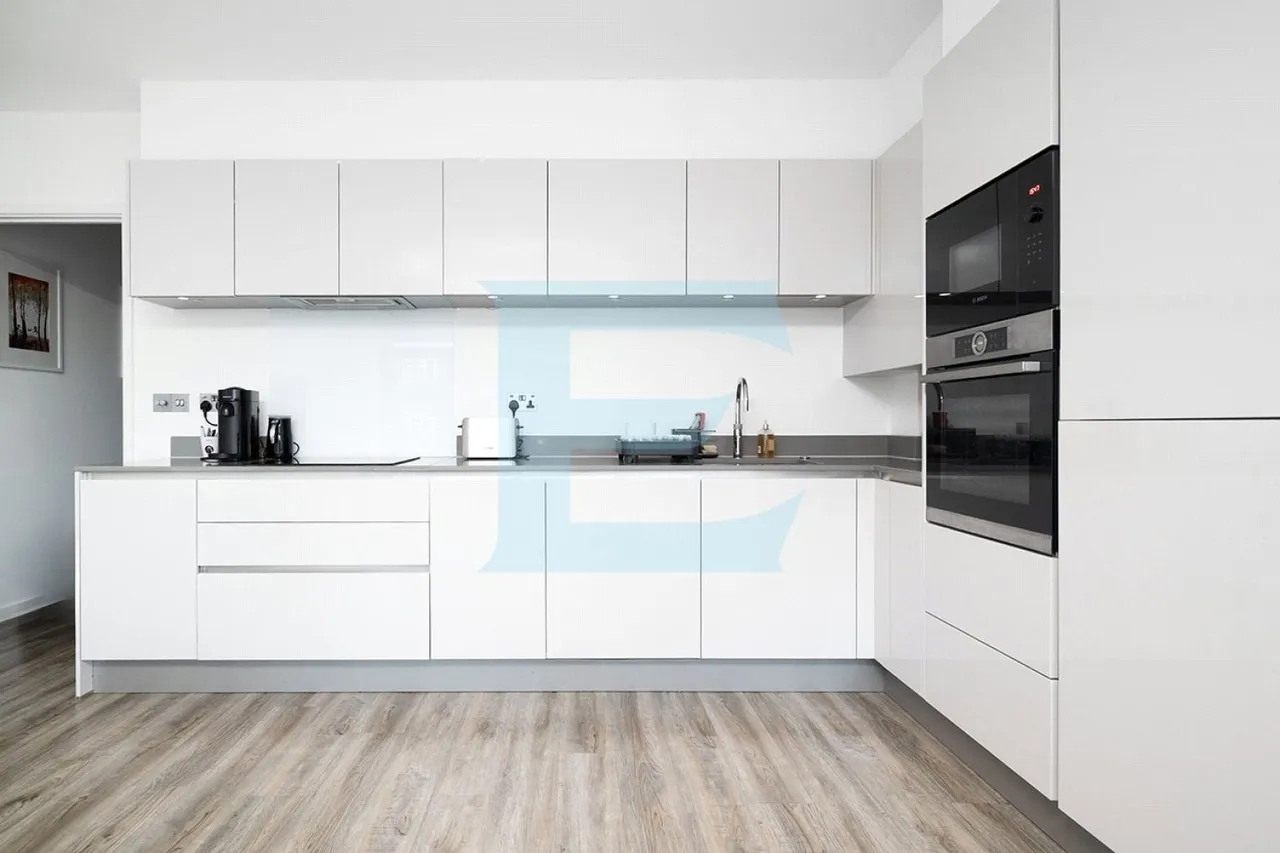 Grenville Place, Mill Hill, NW7, photo 13