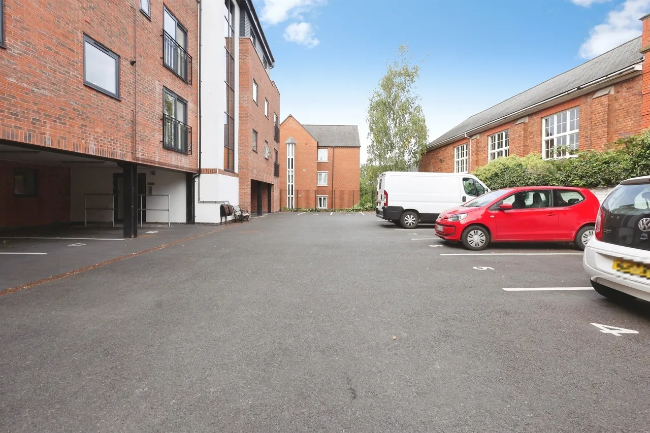 Market Street, Stourbridge, DY8, photo 17