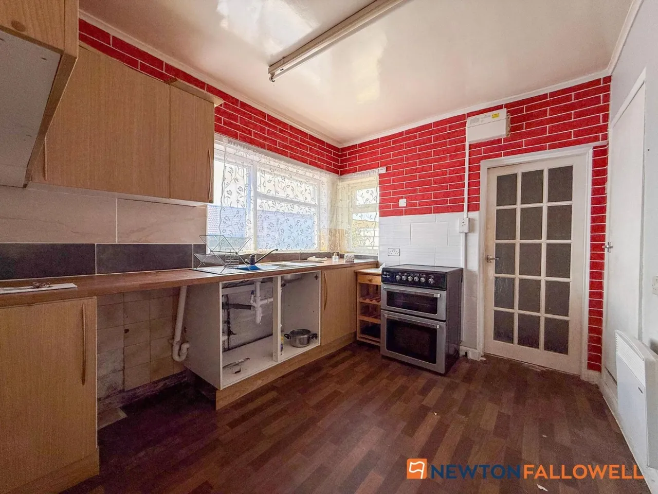 Mount Road, Balderton, NG24, photo 8