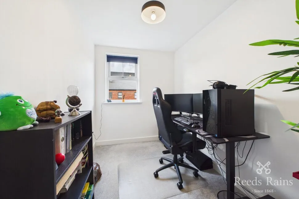 Broughton Road, Pontefract, West Yorkshire, WF8, photo 9