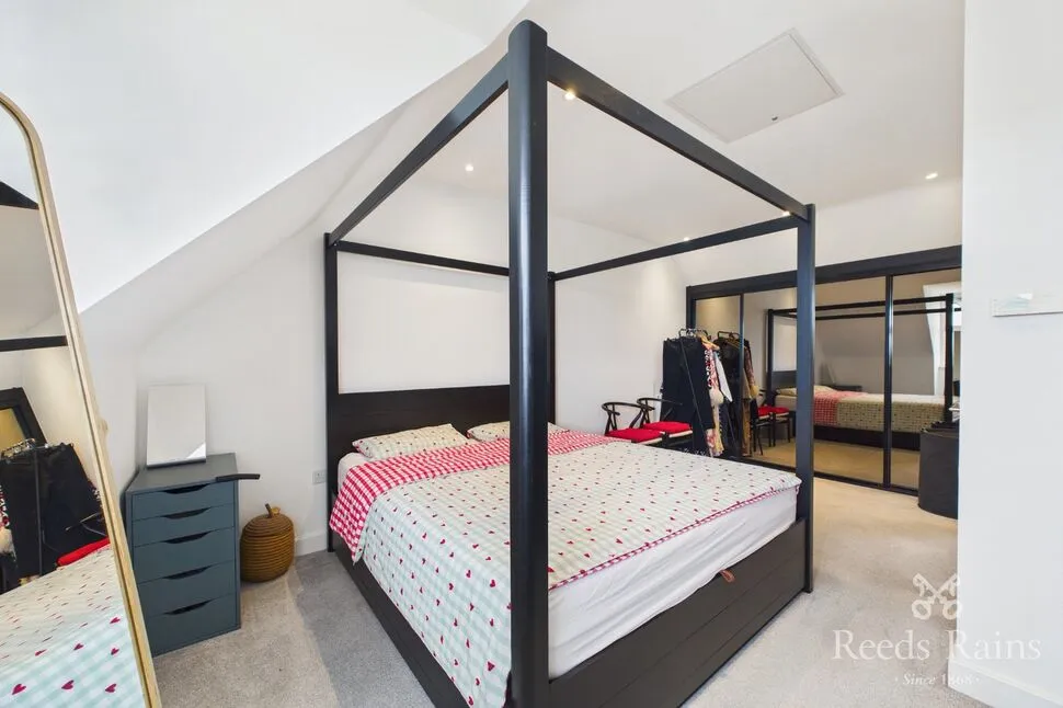 Broughton Road, Pontefract, West Yorkshire, WF8, photo 5
