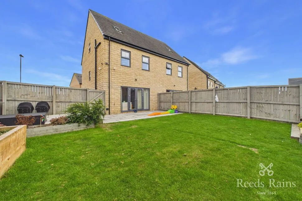 Broughton Road, Pontefract, West Yorkshire, WF8, photo 6