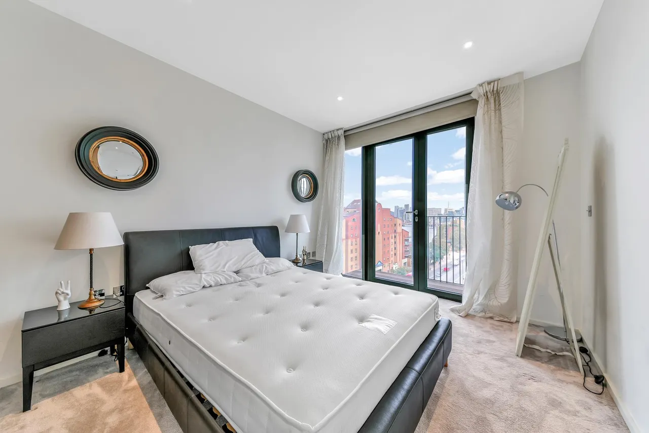 Embassy Gardens, Nine Elms, SW11, photo 5