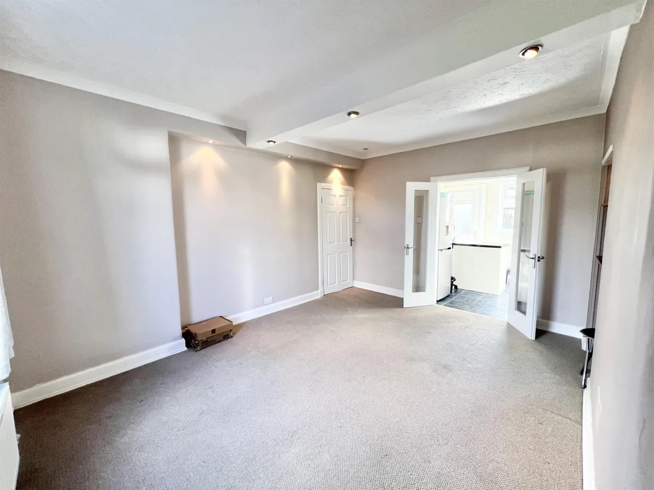 Kilbirnie, KA25, photo 5