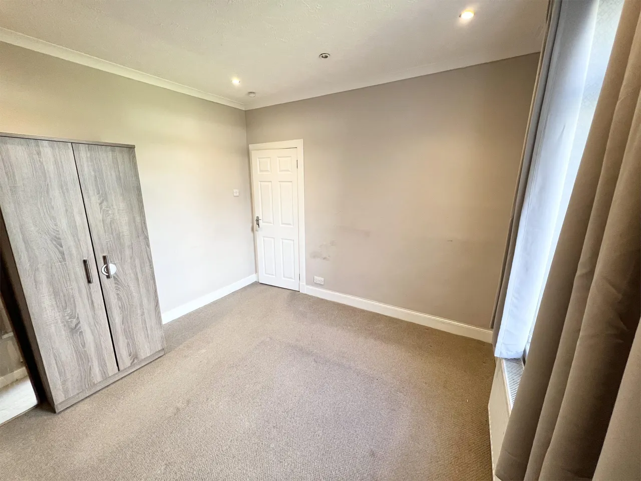 Kilbirnie, KA25, photo 10