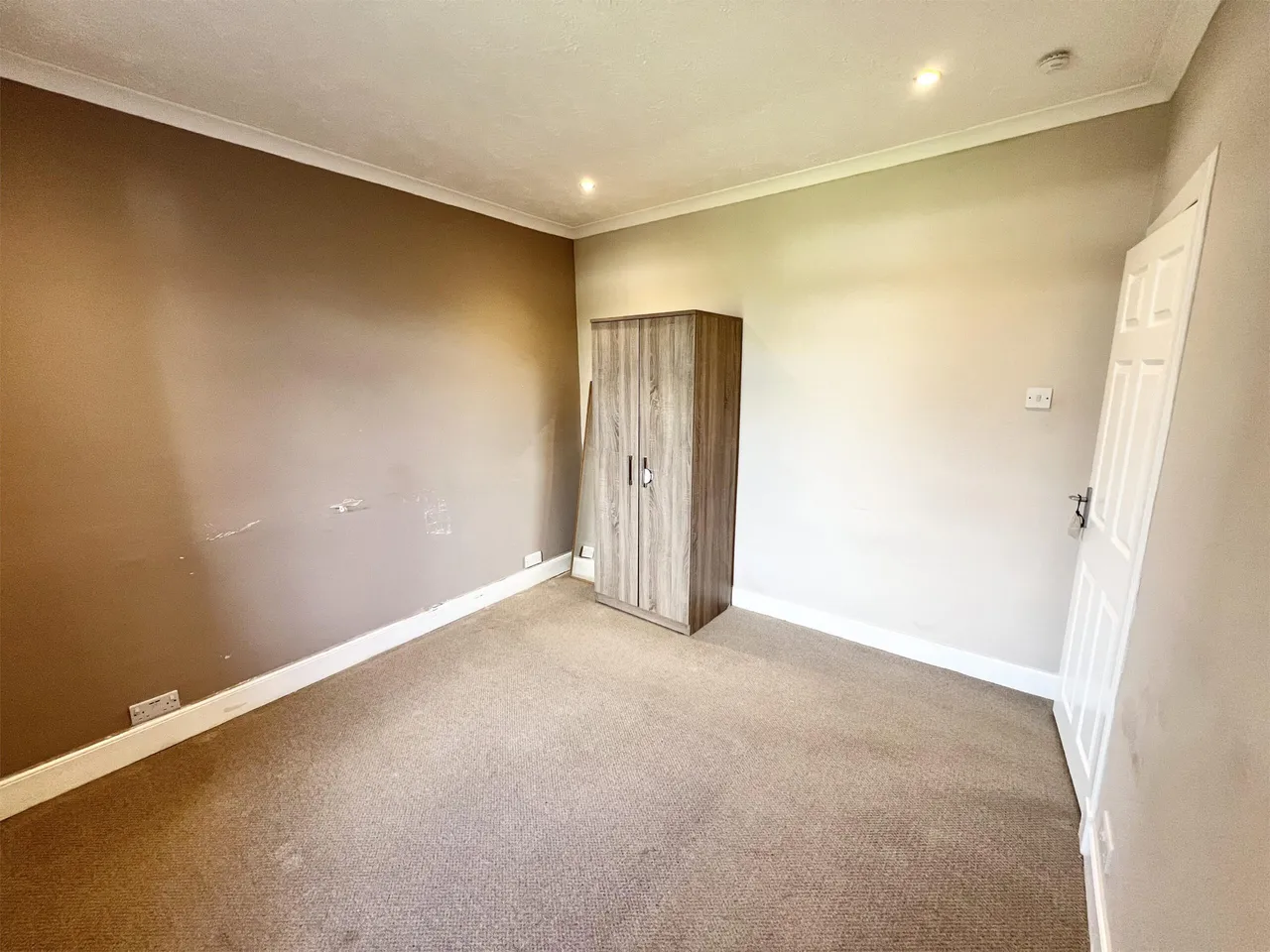 Kilbirnie, KA25, photo 11