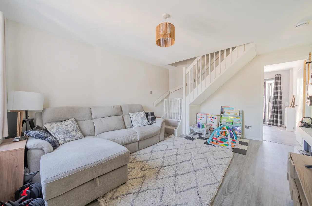 Selborne Gardens, Farnham, GU9, photo 10