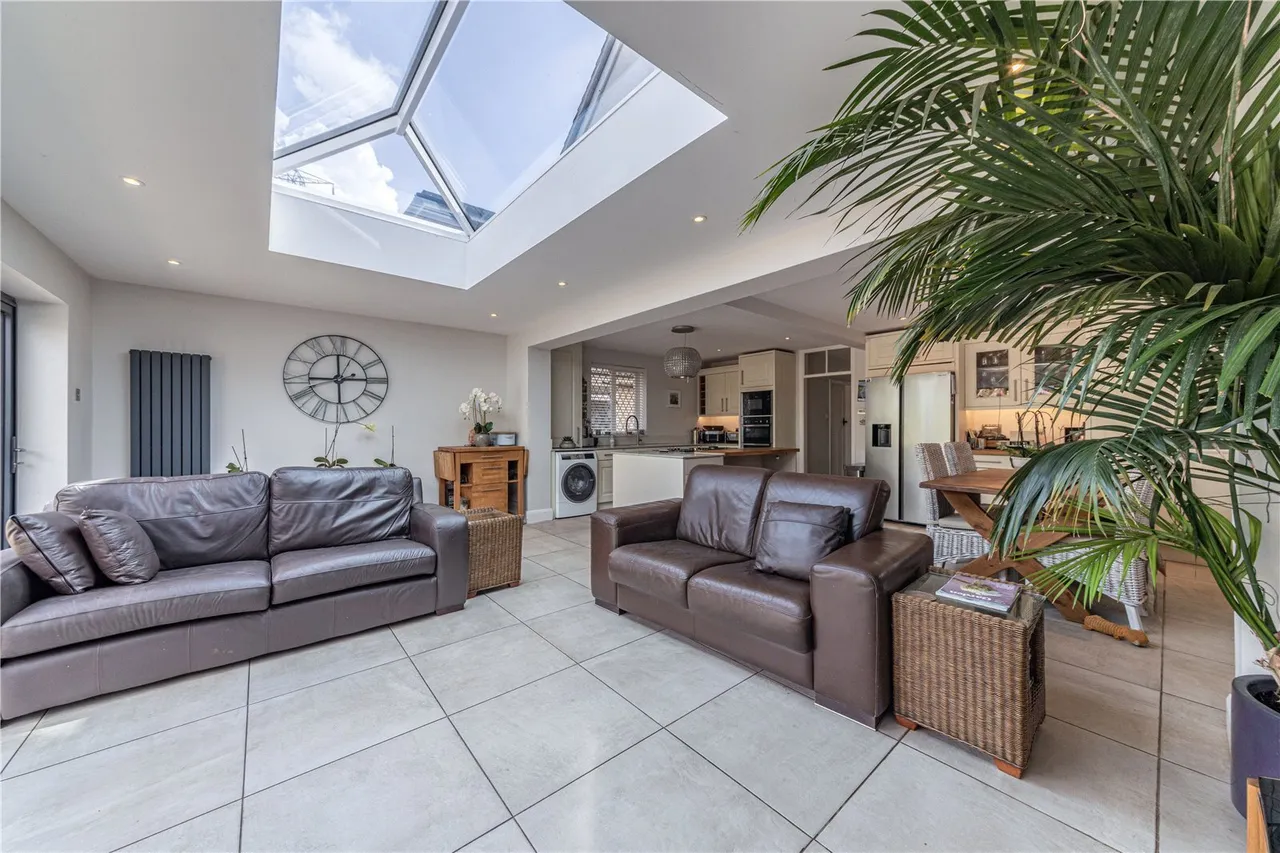 Winern Glebe, Byfleet, photo 7