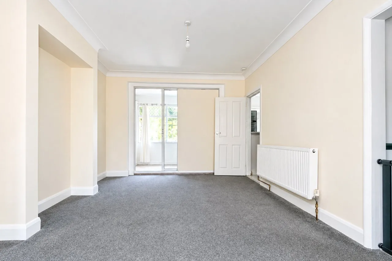 Coniston Avenue, Upminster, RM14, photo 12