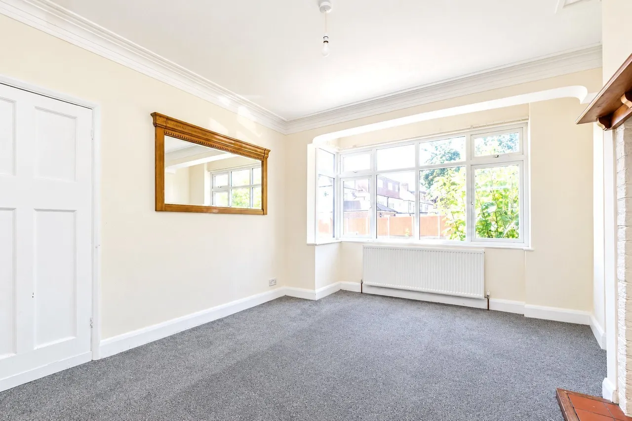 Coniston Avenue, Upminster, RM14, photo 11