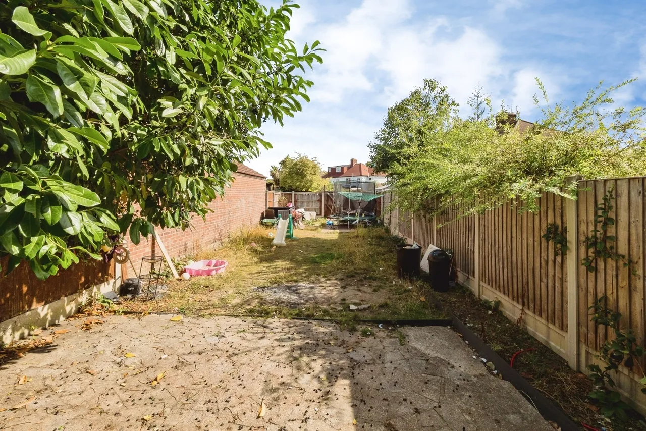 Coniston Avenue, Upminster, RM14, photo 2