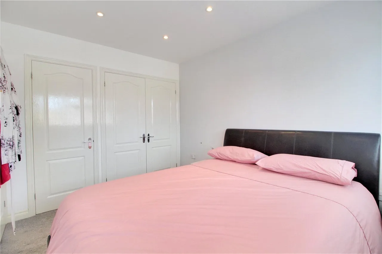 Connaught Road, Aldershot, Hampshire, GU12 4RN, photo 10