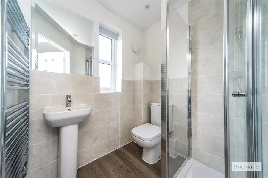 Funnell Drive, Stone Cross, BN24, photo 6