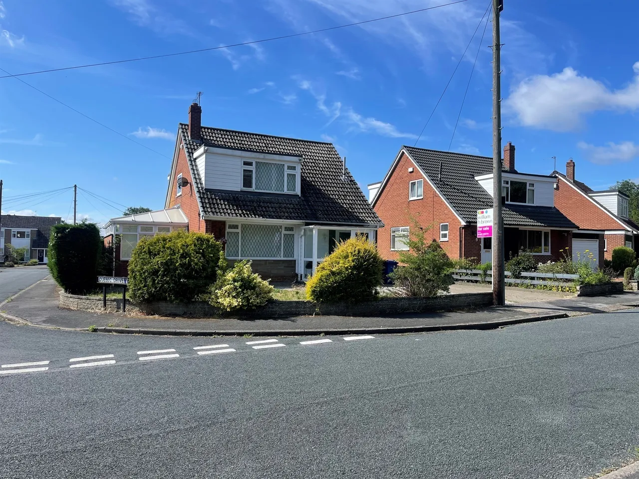 4 bed house for sale — Canada Drive, Cottingham
