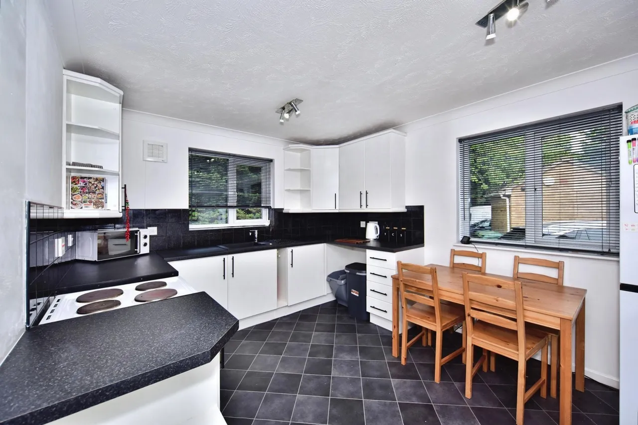 Fallowfield, Sittingbourne, ME10, photo 3
