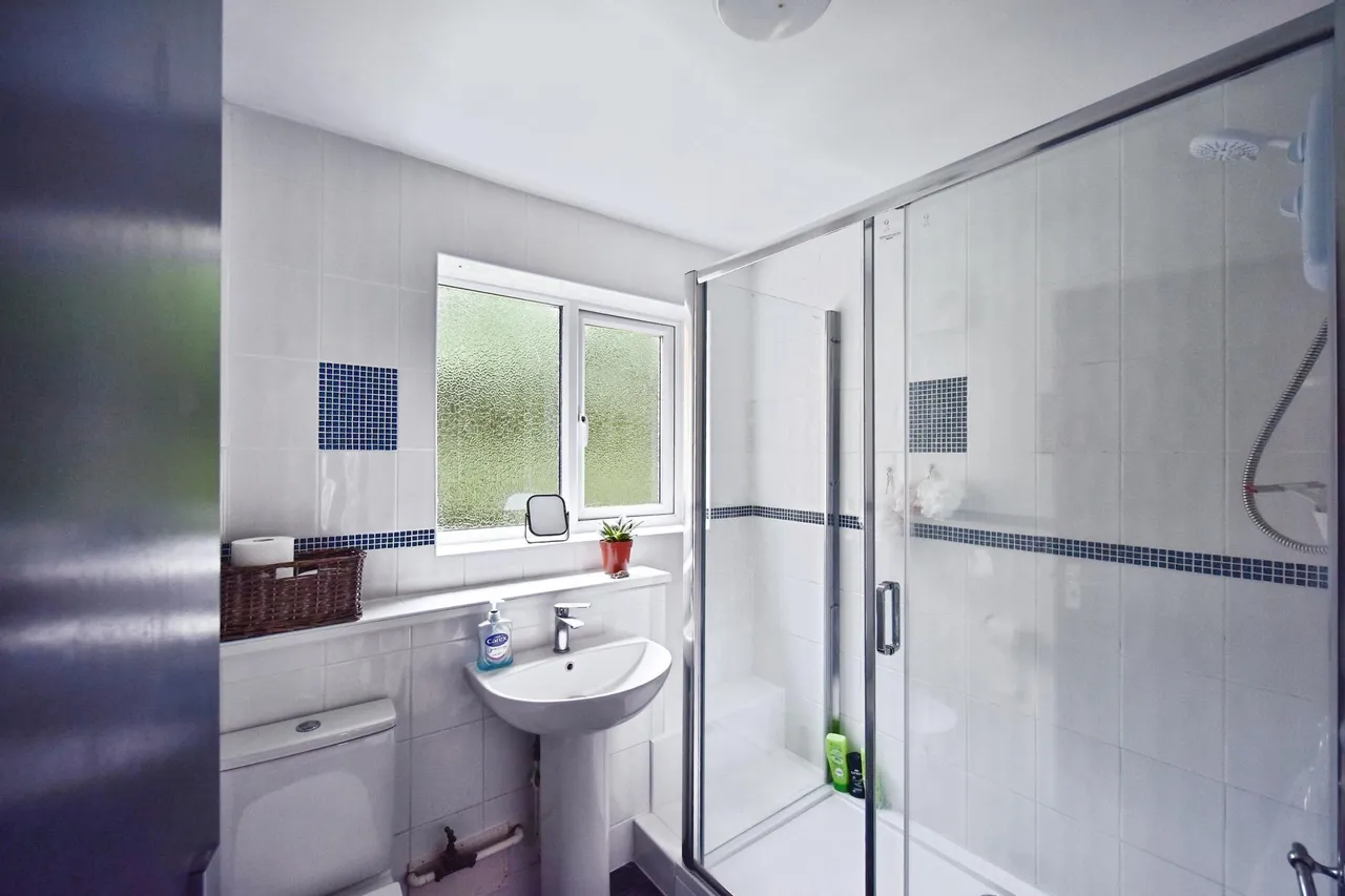 Fallowfield, Sittingbourne, ME10, photo 18